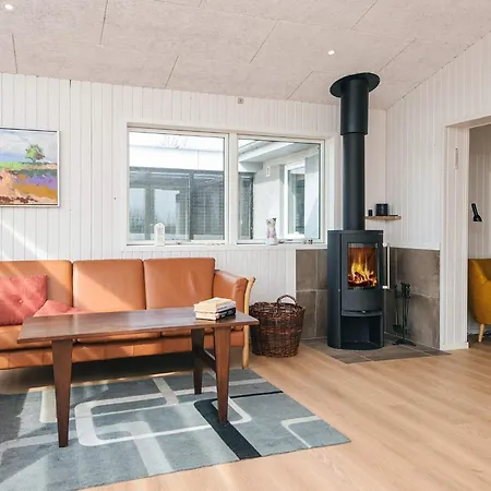 6 Person In Feriehus Ringkøbing